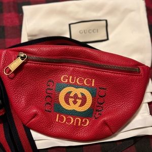 Gucci small Fanny pack